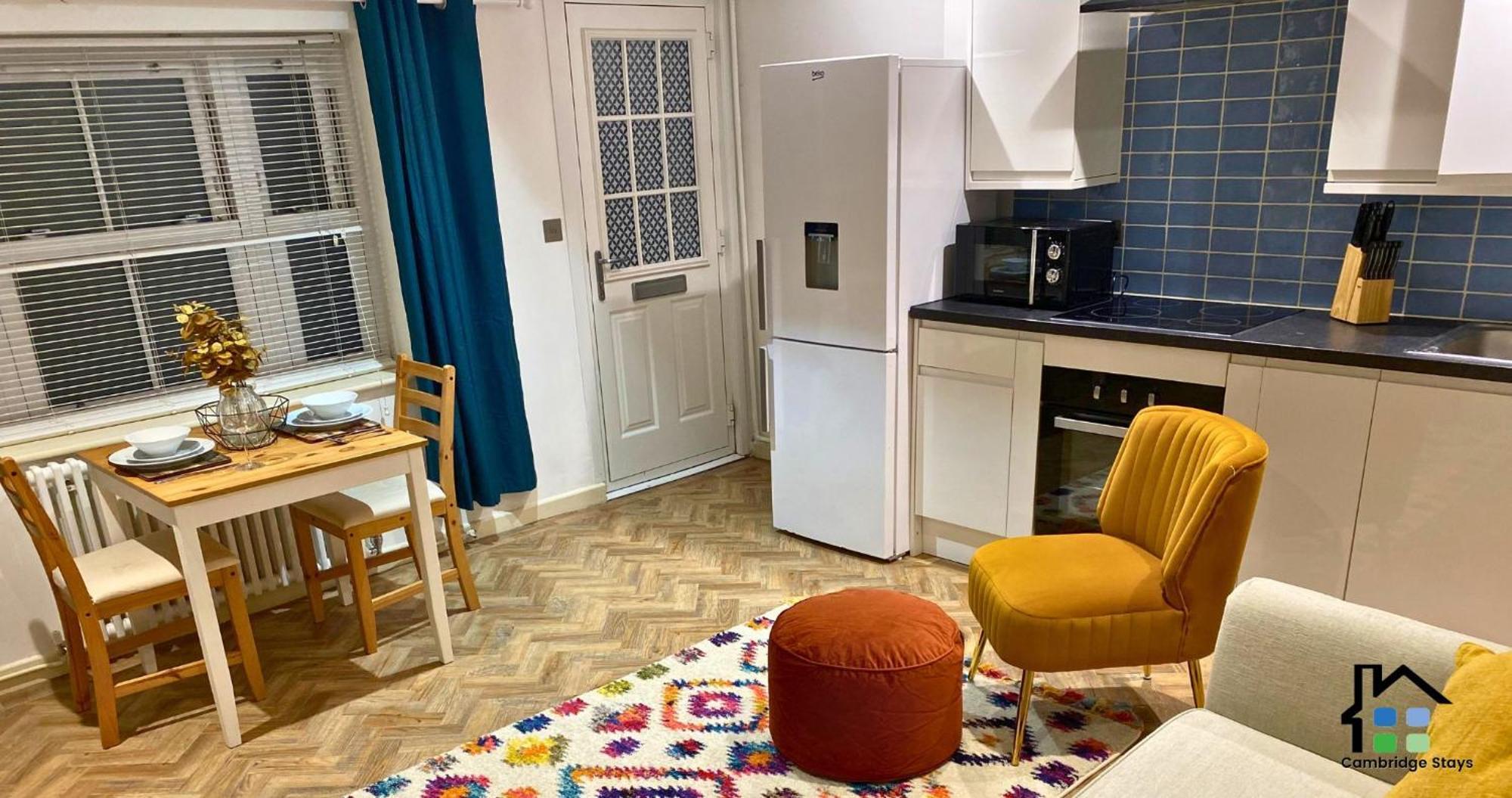 Stunning 1Br - Super Central- Peaceful Area - Lower Ground Apartment Cambridge  Bagian luar foto