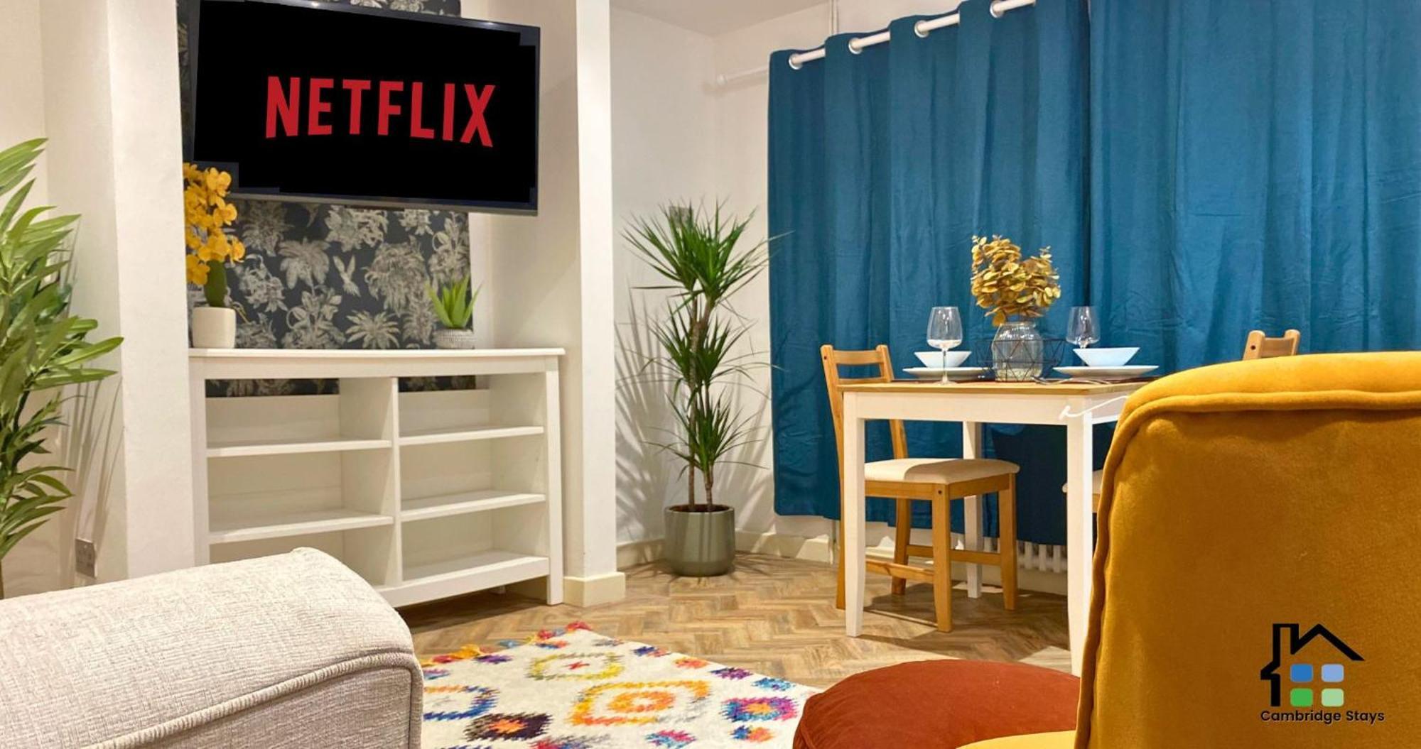 Stunning 1Br - Super Central- Peaceful Area - Lower Ground Apartment Cambridge  Bagian luar foto